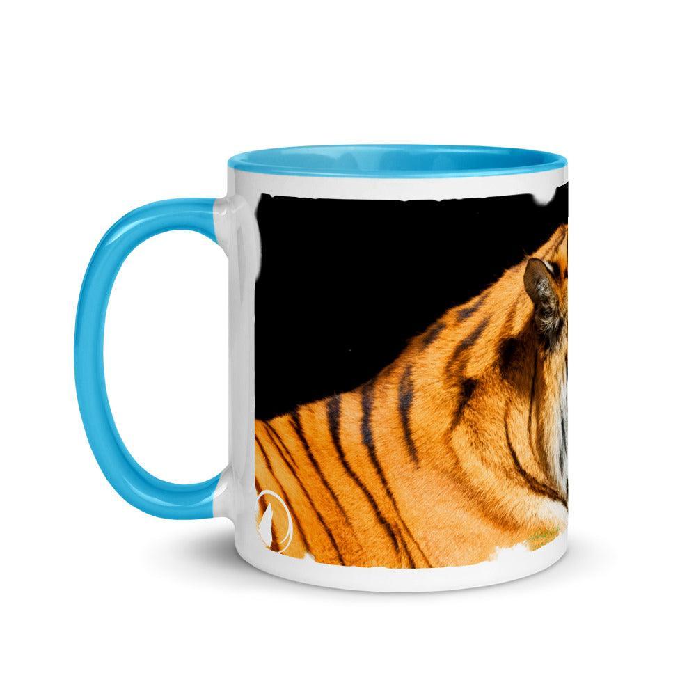 Tiger mit strahlendem Fell - Farbige Tasse Howling Nature